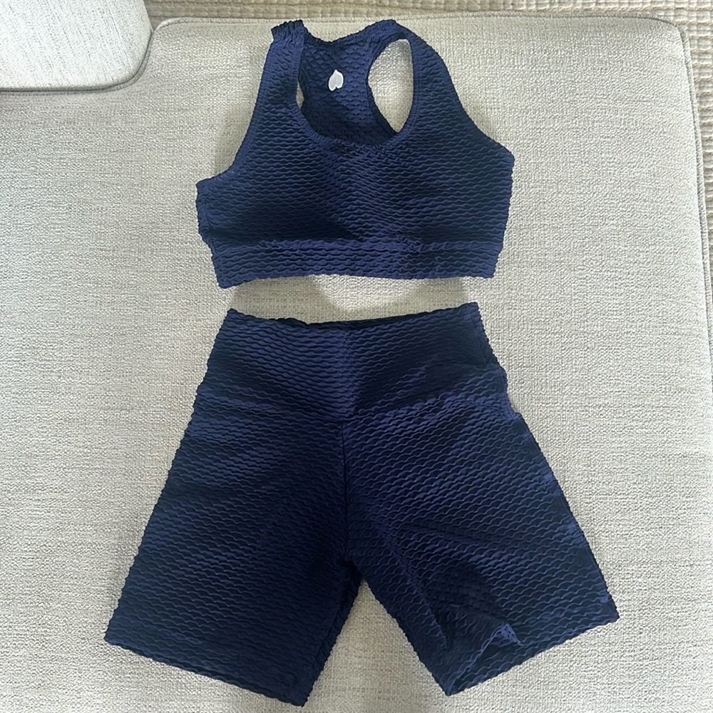 Booty by Brabants Navy Textured Bike Shorts & Sports Bra Set